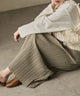 {"color":"\u30b0\u30ec\u30fc\u30b8\u30e5","info":"model\uff1aH158cm size\uff1aM"}