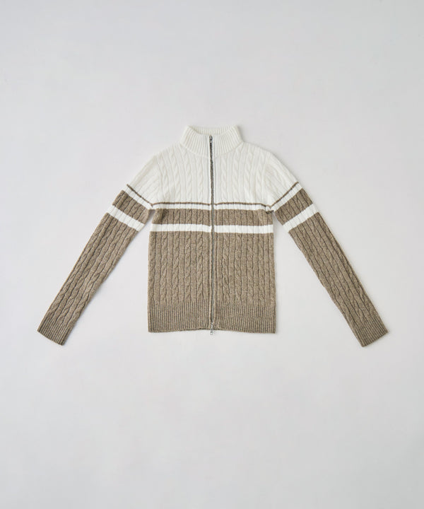 {"color":"\u30d9\u30fc\u30b8\u30e5","info":""}