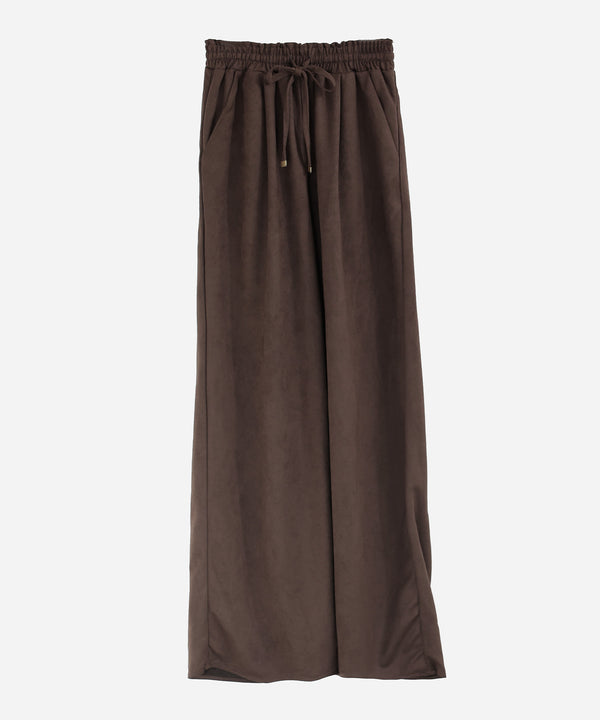 {"color":"\u30d6\u30e9\u30a6\u30f3","info":"model\uff1aH158cm size\uff1aM"}