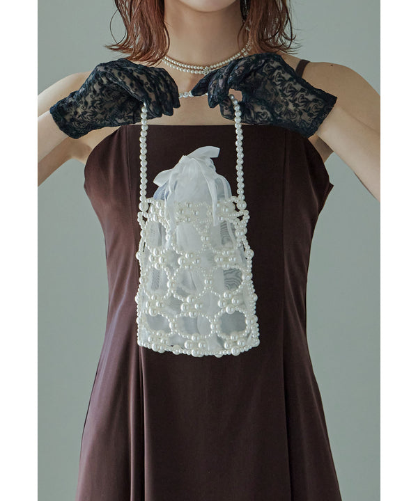 {"color":"\u30db\u30ef\u30a4\u30c8","info":""}