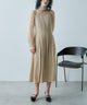 {"color":"\u30d9\u30fc\u30b8\u30e5","info":"model\uff1aH167cm size\uff1aM"}