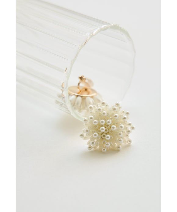 {"color":"\u30b4\u30fc\u30eb\u30c9","info":""}