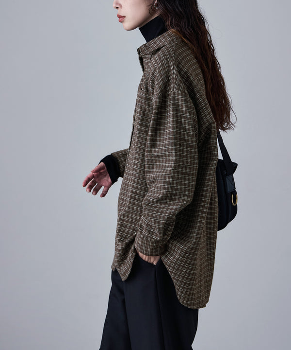 {"color":"\u30d6\u30e9\u30a6\u30f3","info":"model\uff1aH166cm size\uff1aM"}