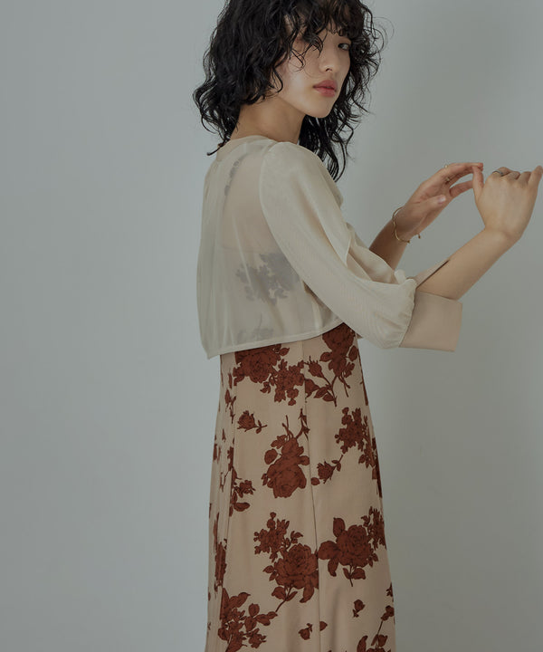 {"color":"\u30d9\u30fc\u30b8\u30e5","info":"model\uff1aH167cm size\uff1aM"}