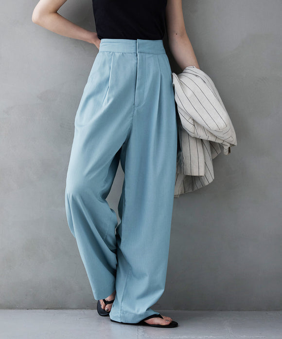 {"color":"\u30b5\u30c3\u30af\u30b9","info":"model\uff1aH160cm size\uff1aM"}
