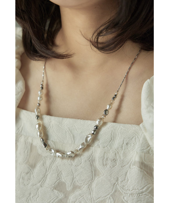 {"color":"\u30b7\u30eb\u30d0\u30fc","info":""}