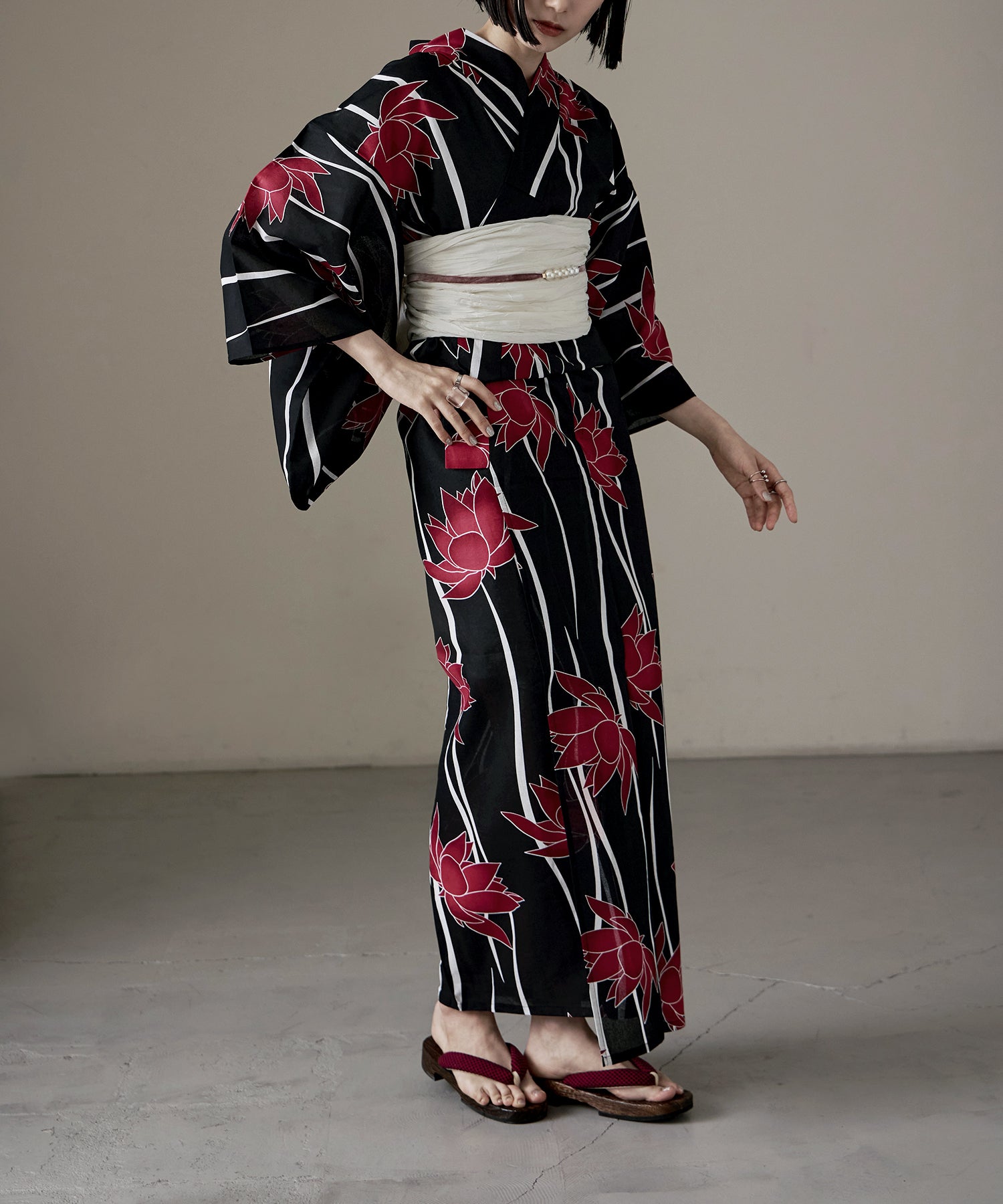 綿仕立て上がり浴衣＋しわ兵児帯 2点セット よろけ縞に睡蓮