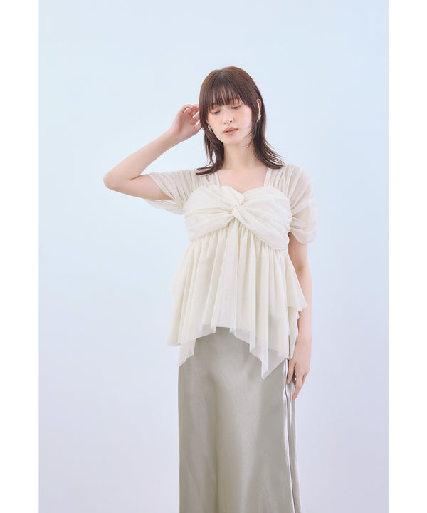 {"color":"\u30d9\u30fc\u30b8\u30e5","info":"model\uff1aH166cm size\uff1aM"}