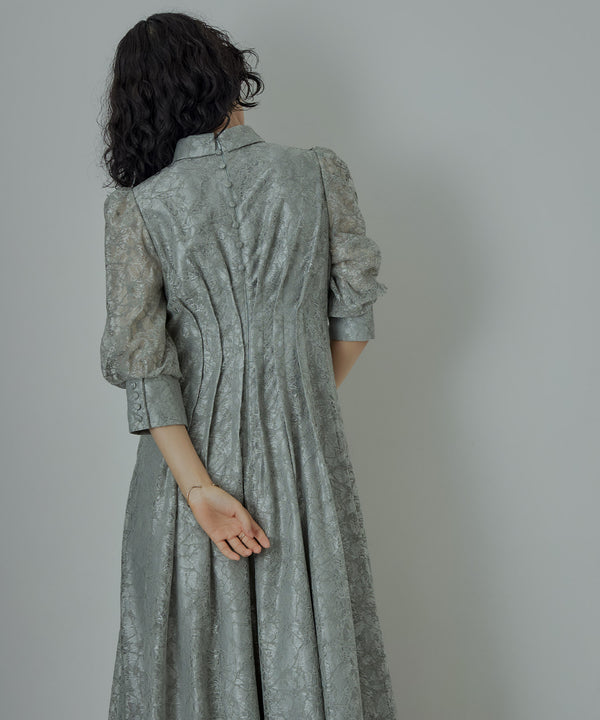{"color":"\u30b0\u30ea\u30fc\u30f3","info":"model\uff1aH167cm size\uff1aM"}