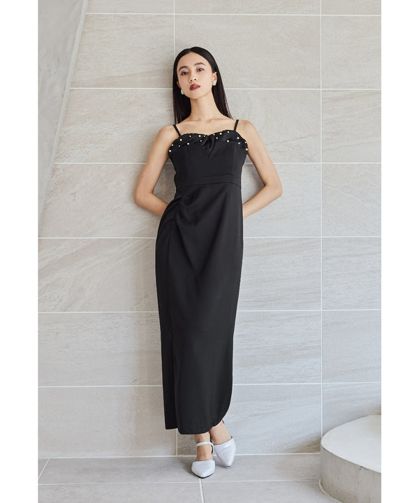 {"color":"\u30d6\u30e9\u30c3\u30af","info":"model\uff1aH165cm size\uff1aM"}