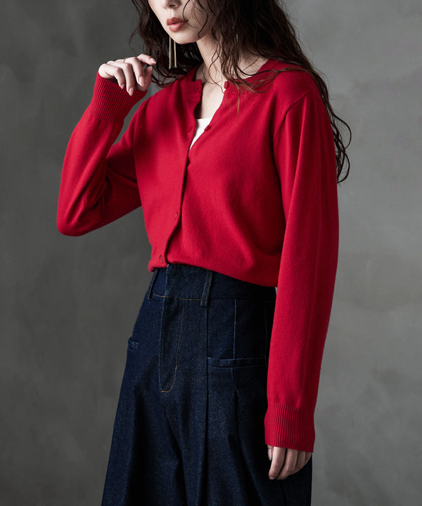 {"color":"\u30ec\u30c3\u30c9","info":"model\uff1aH166cm size\uff1aM"}