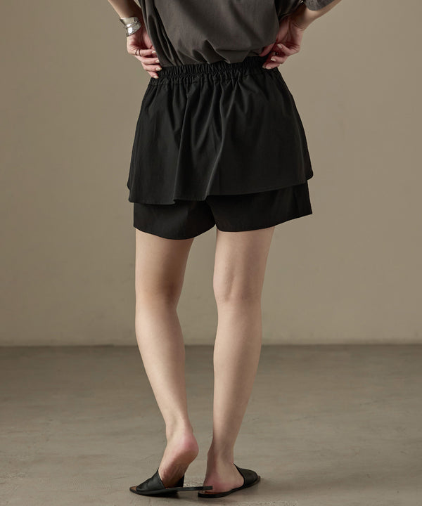 {"color":"\u30d6\u30e9\u30c3\u30af","info":"model\uff1aH158cm size\uff1aM"}