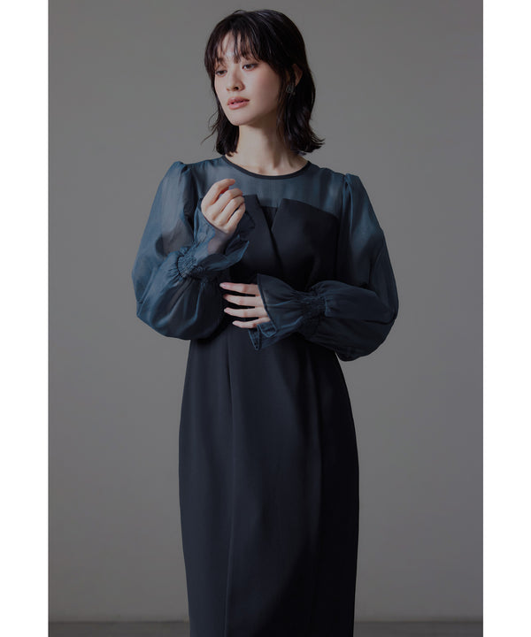 {"color":"\u30cd\u30a4\u30d3\u30fc","info":"model\uff1aH166cm size\uff1aM"}