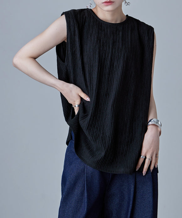 {"color":"\u30d6\u30e9\u30c3\u30af","info":"model\uff1aH160cm size\uff1aF"}
