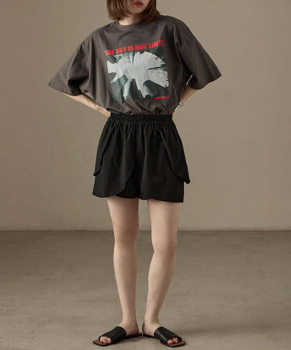 {"color":"\u30d6\u30e9\u30c3\u30af","info":"model\uff1aH158cm size\uff1aM"}