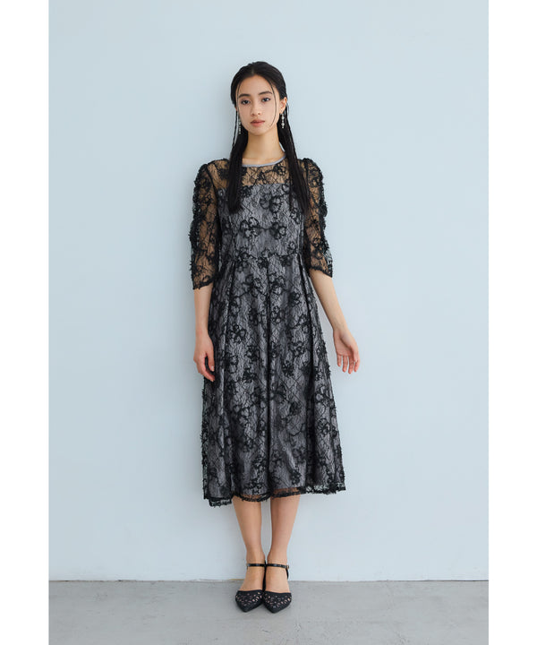 {"color":"\u30d6\u30e9\u30c3\u30af","info":"model\uff1aH165cm size\uff1aM"}