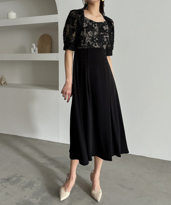 {"color":"\u30d6\u30e9\u30c3\u30af","info":"model\uff1aH171cm size\uff1aM(38)"}