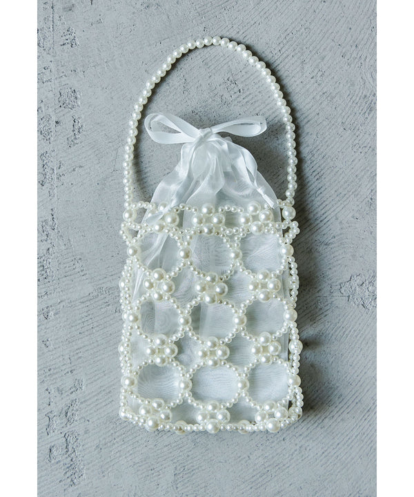 {"color":"\u30db\u30ef\u30a4\u30c8","info":""}