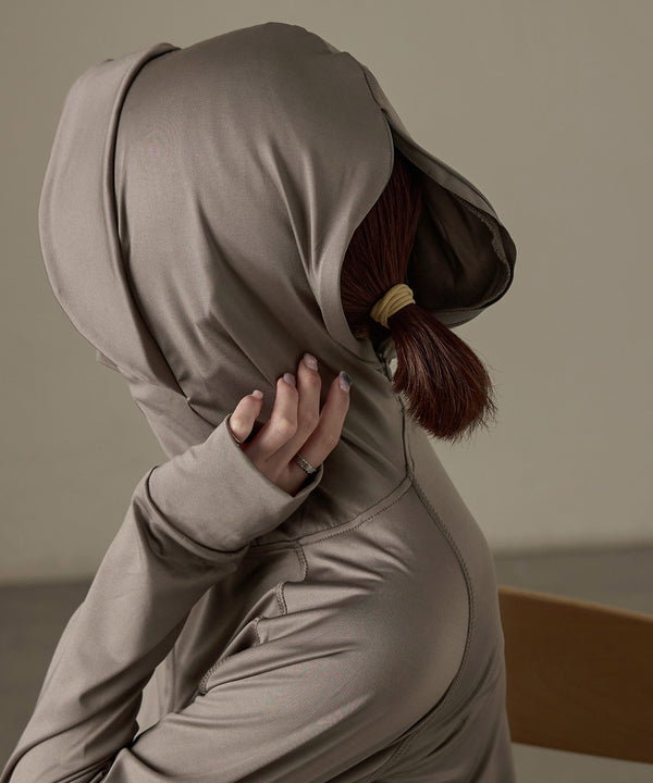 {"color":"\u30e2\u30ab","info":"model\uff1aH158cm size\uff1aM"}