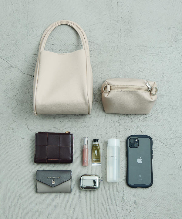 {"color":"","info":""}