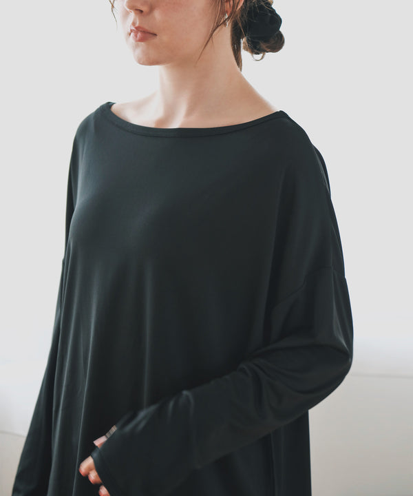 {"color":"\u30d6\u30e9\u30c3\u30af","info":"model\uff1aH166cm size\uff1aM-L"}