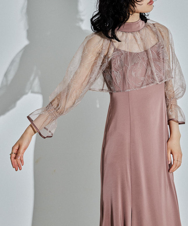 {"color":"\u30d4\u30f3\u30af","info":"model\uff1aH167cm size\uff1aM"}