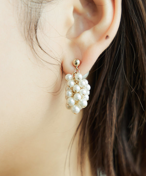 {"color":"\u30aa\u30d5\u30db\u30ef\u30a4\u30c8","info":""}