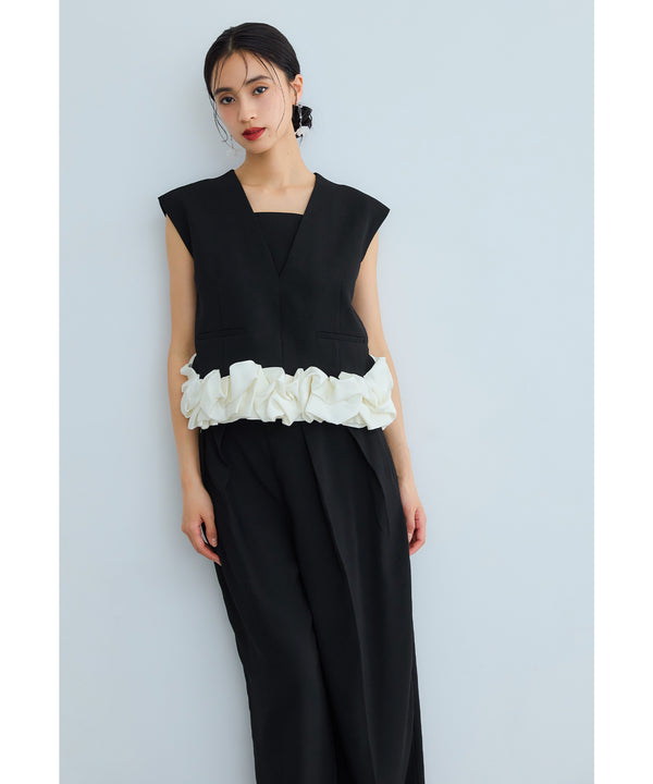 {"color":"\u30d6\u30e9\u30c3\u30af","info":"model\uff1aH165cm size\uff1aM"}