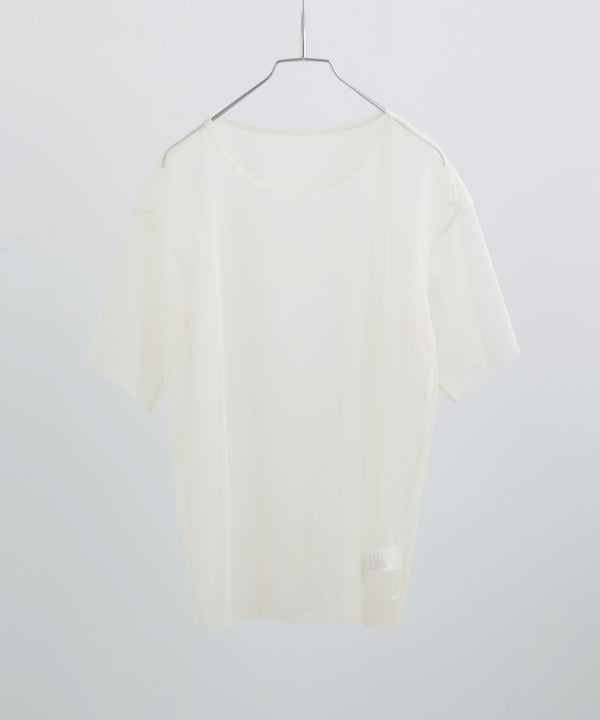 {"color":"\u30a2\u30a4\u30dc\u30ea\u30fc","info":""}