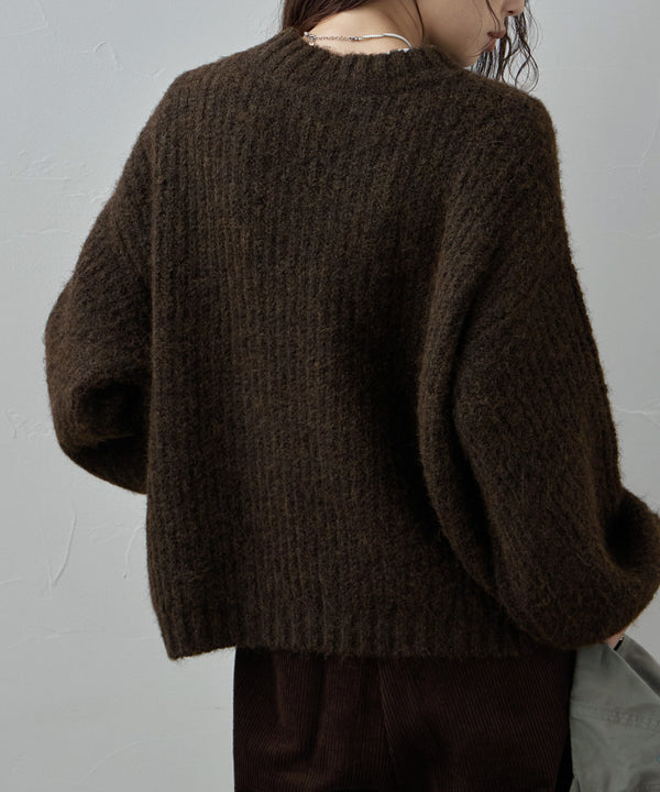 {"color":"\u30d6\u30e9\u30a6\u30f3","info":"model\uff1aH166cm size\uff1aM"}