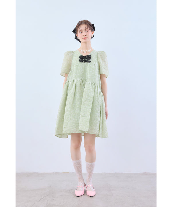 {"color":"\u30e9\u30a4\u30c8\u30b0\u30ea\u30fc\u30f3","info":"model\uff1aH166cm size\uff1aM"}