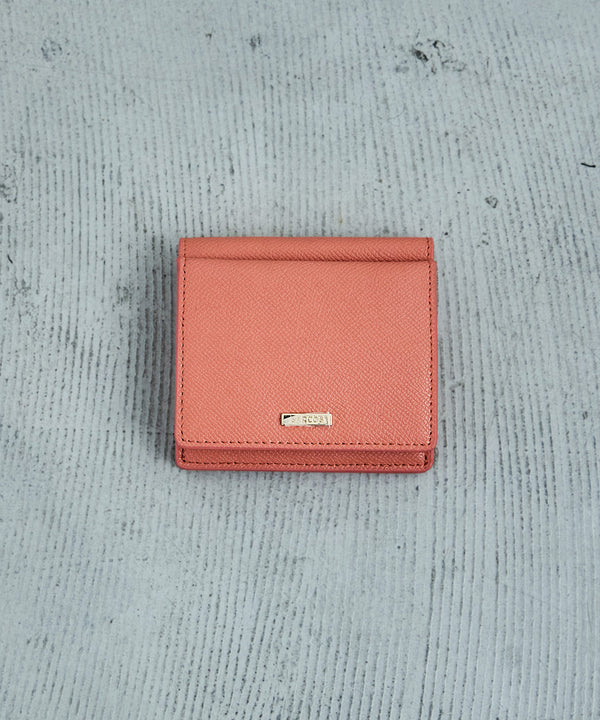 {"color":"\u30b5\u30fc\u30e2\u30f3\u30d4\u30f3\u30af","info":""}