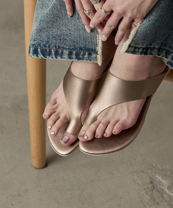 {"color":"\u30d6\u30ed\u30f3\u30ba","info":"model\uff1aH158cm size\uff1aL(23.5-24cm)"}