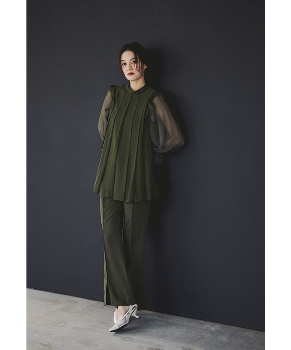 {"color":"\u30ab\u30fc\u30ad","info":"model\uff1aH165cm size\uff1aM"}