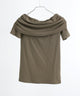{"color":"\u30e2\u30ab","info":"model\uff1aH158cm size\uff1aF"}
