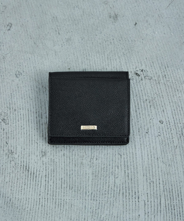 {"color":"\u30d6\u30e9\u30c3\u30af","info":""}