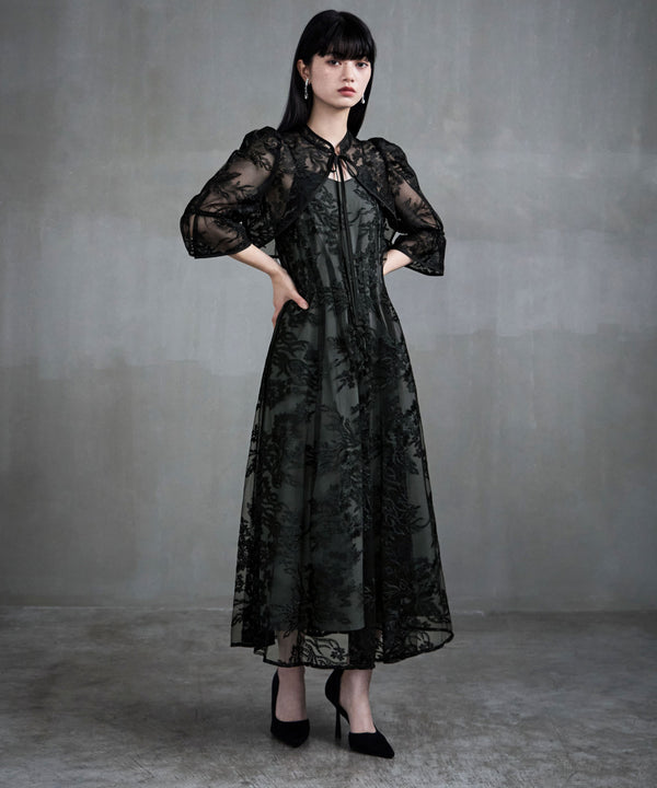 {"color":"\u30d6\u30e9\u30c3\u30af","info":"model\uff1aH163cm size\uff1aM"}