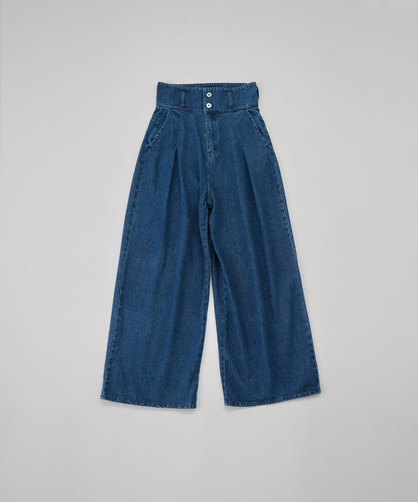 {"color":"\u30d6\u30eb\u30fc","info":""}