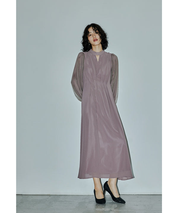 {"color":"\u30b0\u30ec\u30fc\u30b8\u30e5","info":"model\uff1aH166cm size\uff1aM"}