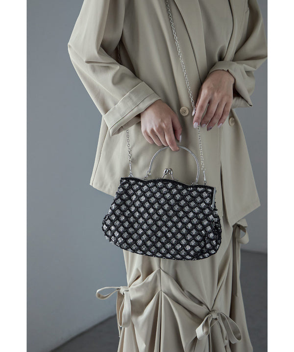 {"color":"\u30d6\u30e9\u30c3\u30af","info":""}