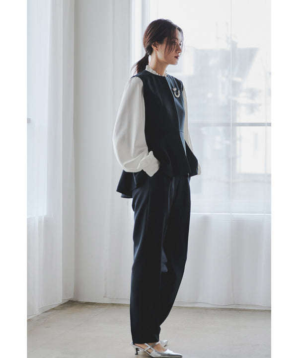 {"color":"\u30cd\u30a4\u30d3\u30fc","info":"model\uff1aH165cm size\uff1aM"}