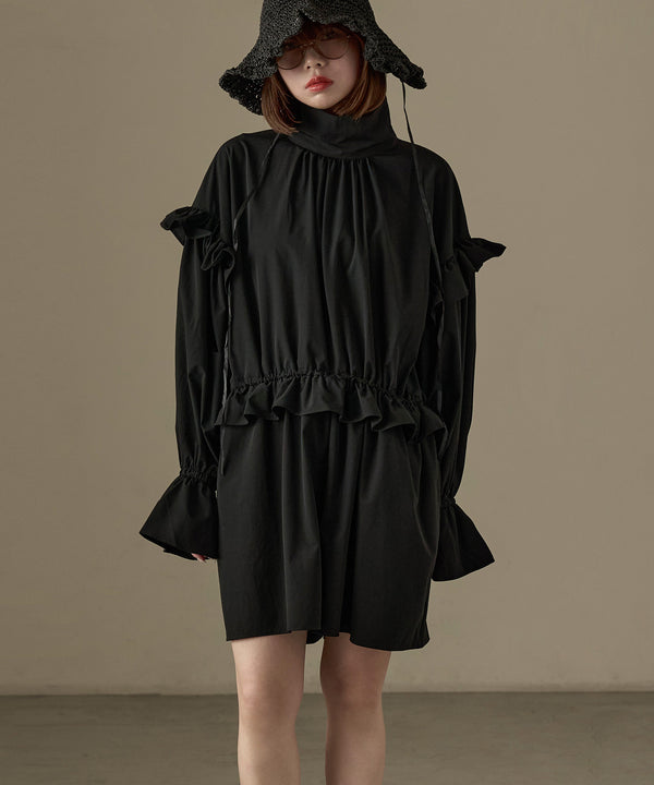 {"color":"\u30d6\u30e9\u30c3\u30af","info":"model\uff1aH158cm size\uff1aM"}