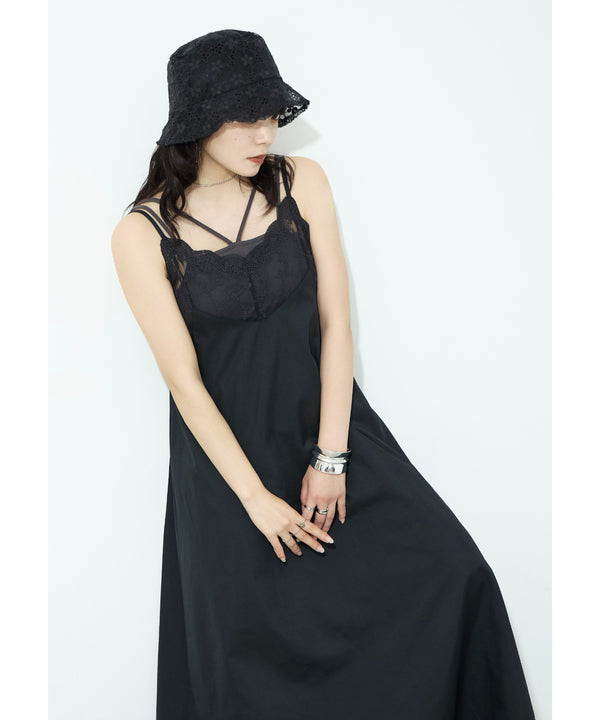 {"color":"\u30d6\u30e9\u30c3\u30af","info":"model\uff1aH157cm size\uff1aM"}