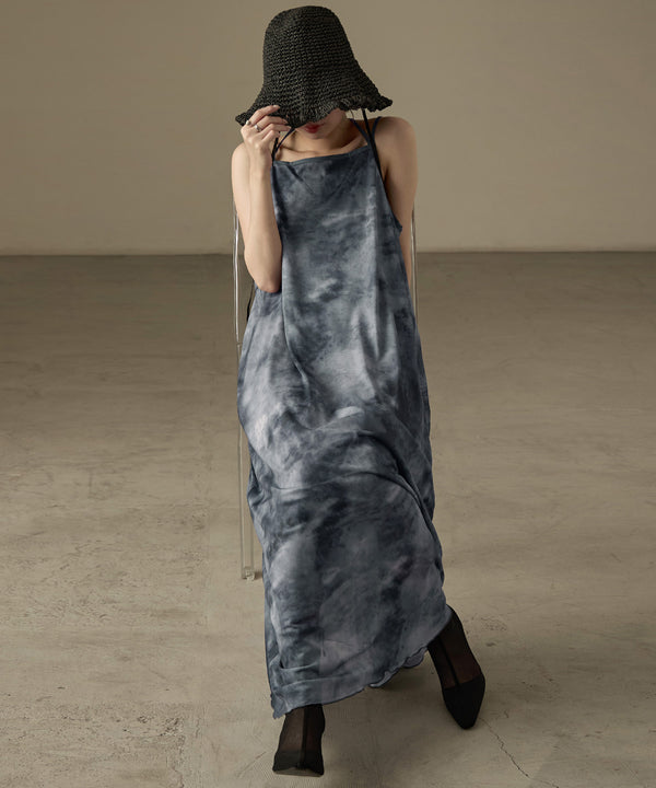 {"color":"\u30d6\u30eb\u30fc","info":"model\uff1aH158cm size\uff1aF"}