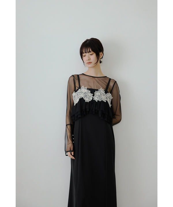 {"color":"\u30d6\u30e9\u30c3\u30af","info":"model\uff1aH166cm size\uff1aM"}