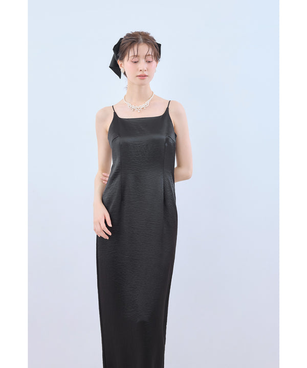 {"color":"\u30d6\u30e9\u30c3\u30af","info":"model\uff1aH166cm size\uff1aM"}