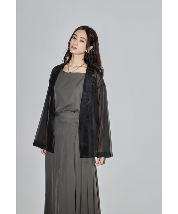 {"color":"\u30d6\u30e9\u30a6\u30f3","info":"model\uff1aH165cm size\uff1aM"}