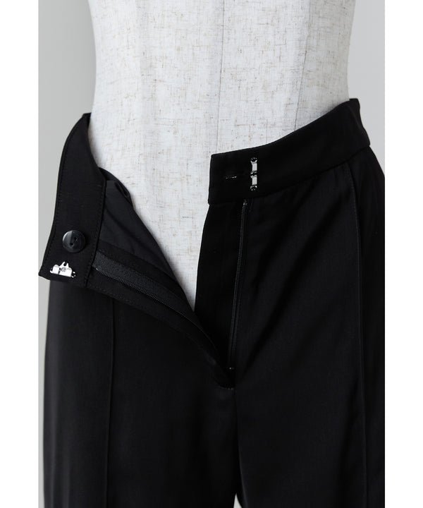 {"color":"","info":""}