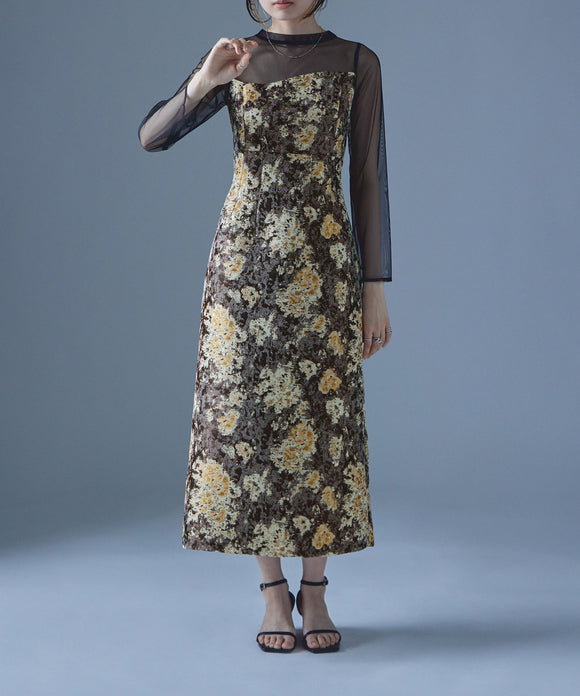 {"color":"\u30d6\u30e9\u30a6\u30f3","info":"model\uff1aH170cm size\uff1aM"}