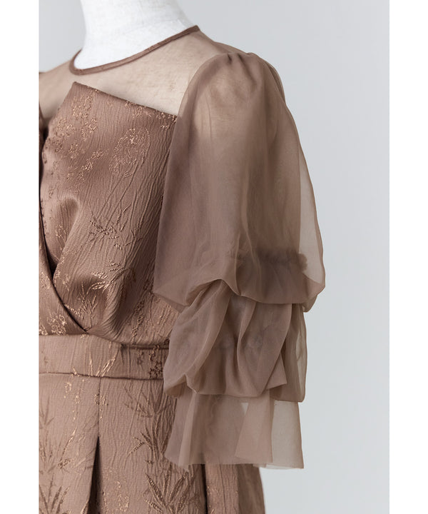 {"color":"","info":""}